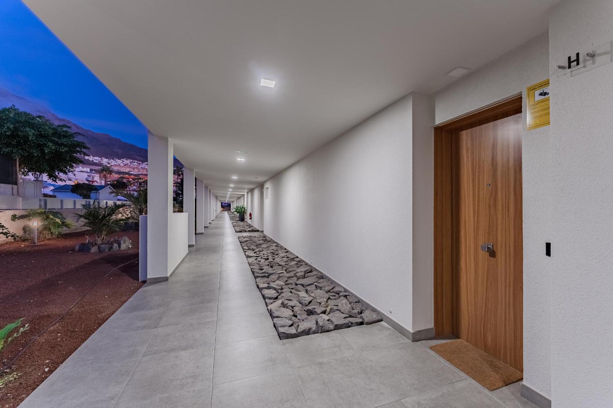 Modern New Apartment Las Terrazas De Costa Adeje. Heated Pool, Big Terrace And Private Parking Kültér fotó